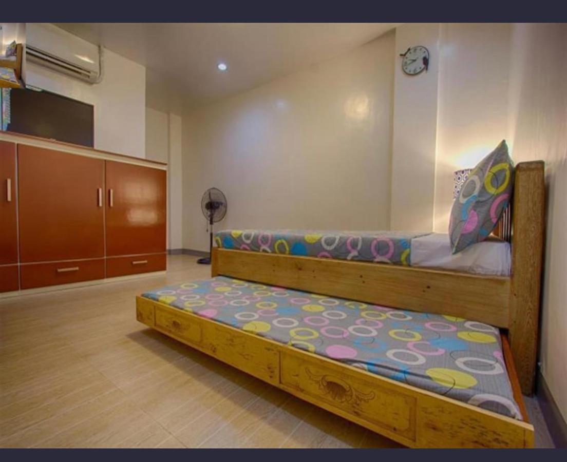 קורון Haven 1916 Pension House מראה חיצוני תמונה